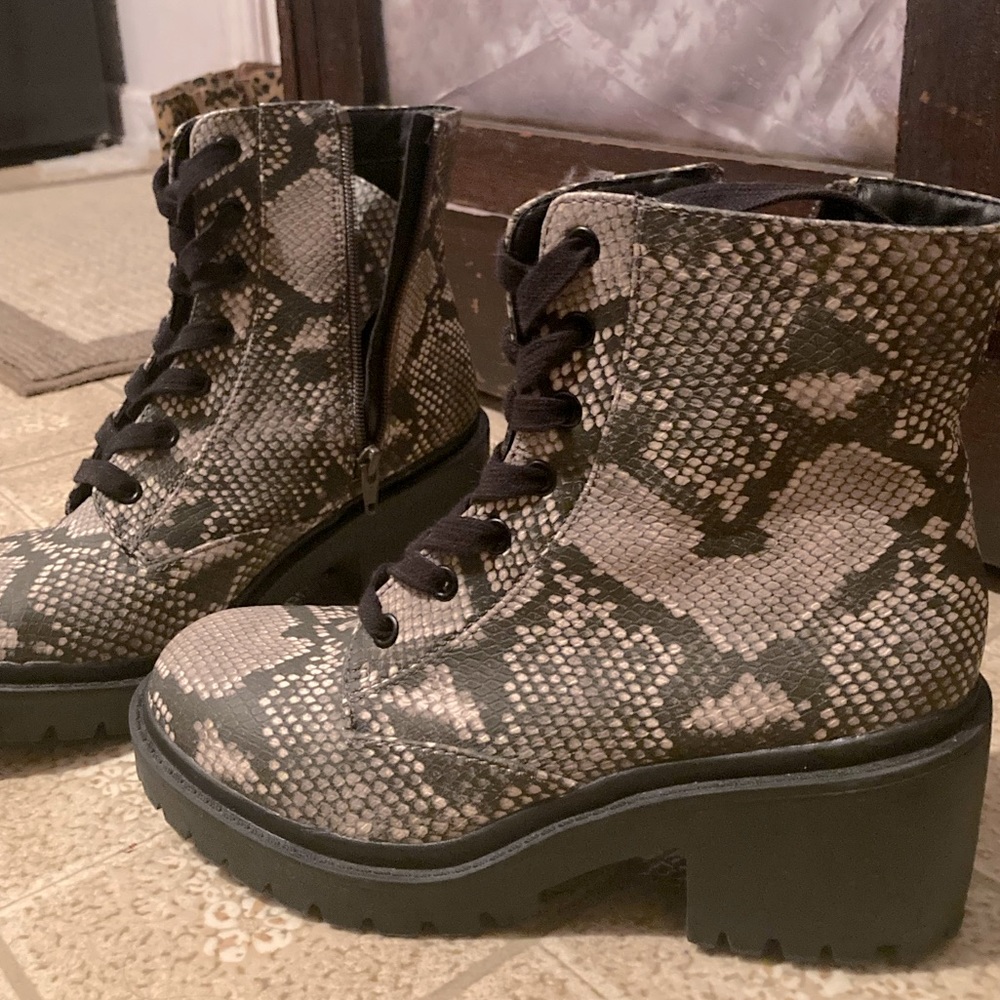 Never worn outside faux snake skin boots size 8 1/2